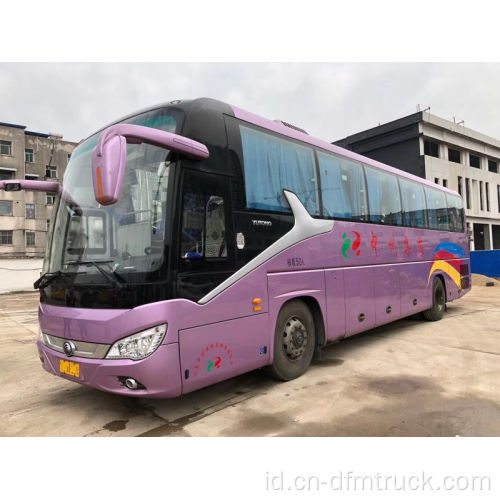 Bus Pelatih Yutong 53 Kursi yang Diperbaharui Dijual